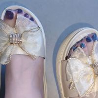 è��������